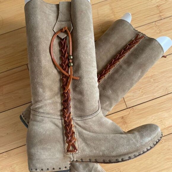 Silvano Sassetti suede knee high boots - Picture 8 of 8